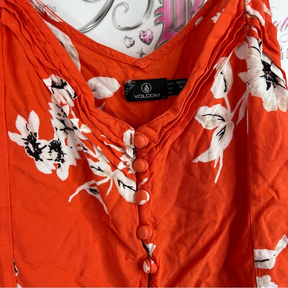Volcom tank top buttons logo metal charm flowers Red Floral Camisole Top - Picture 5 of 10